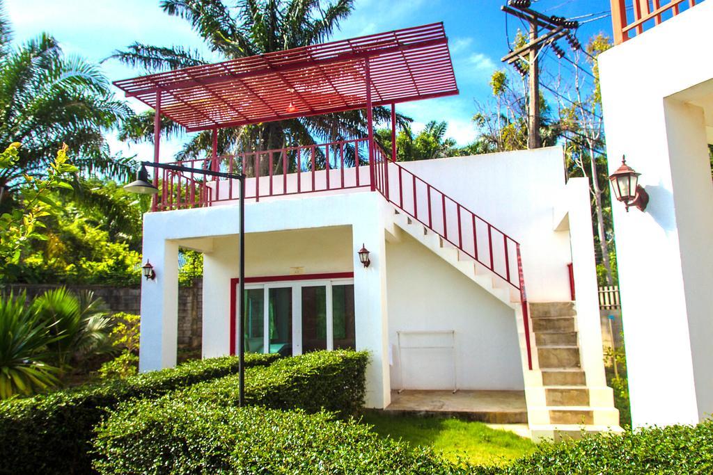 Keereelay Hotel Koh Lanta Exterior photo