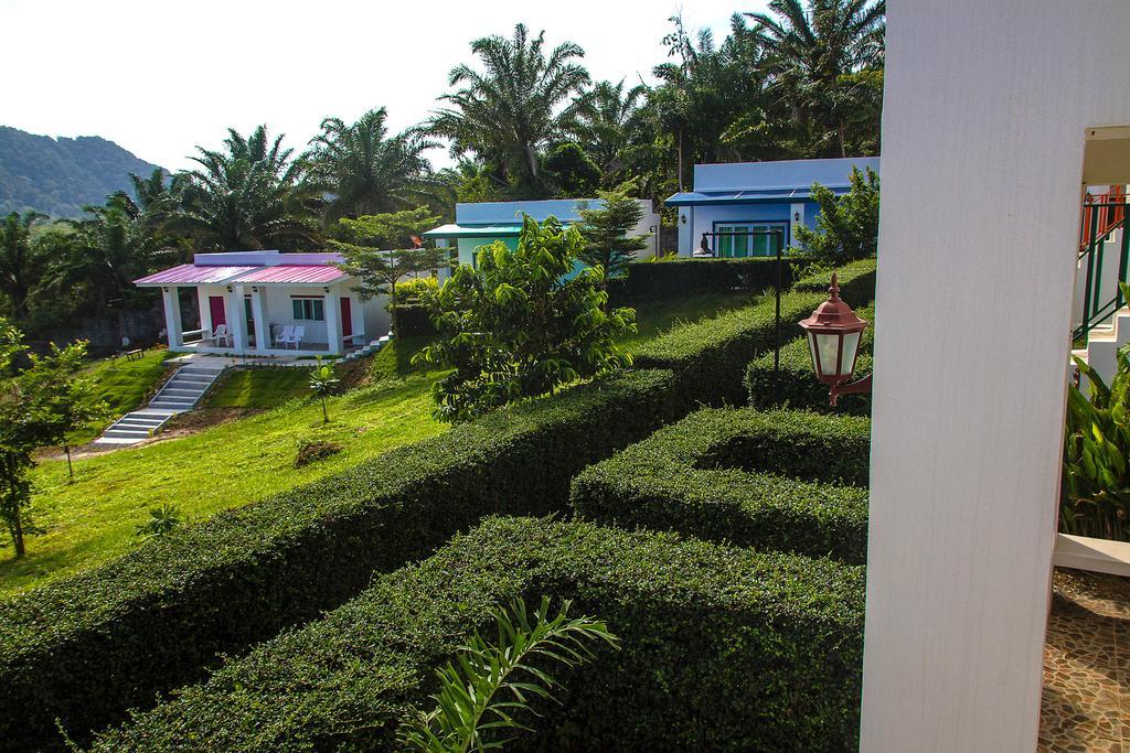 Keereelay Hotel Koh Lanta Exterior photo