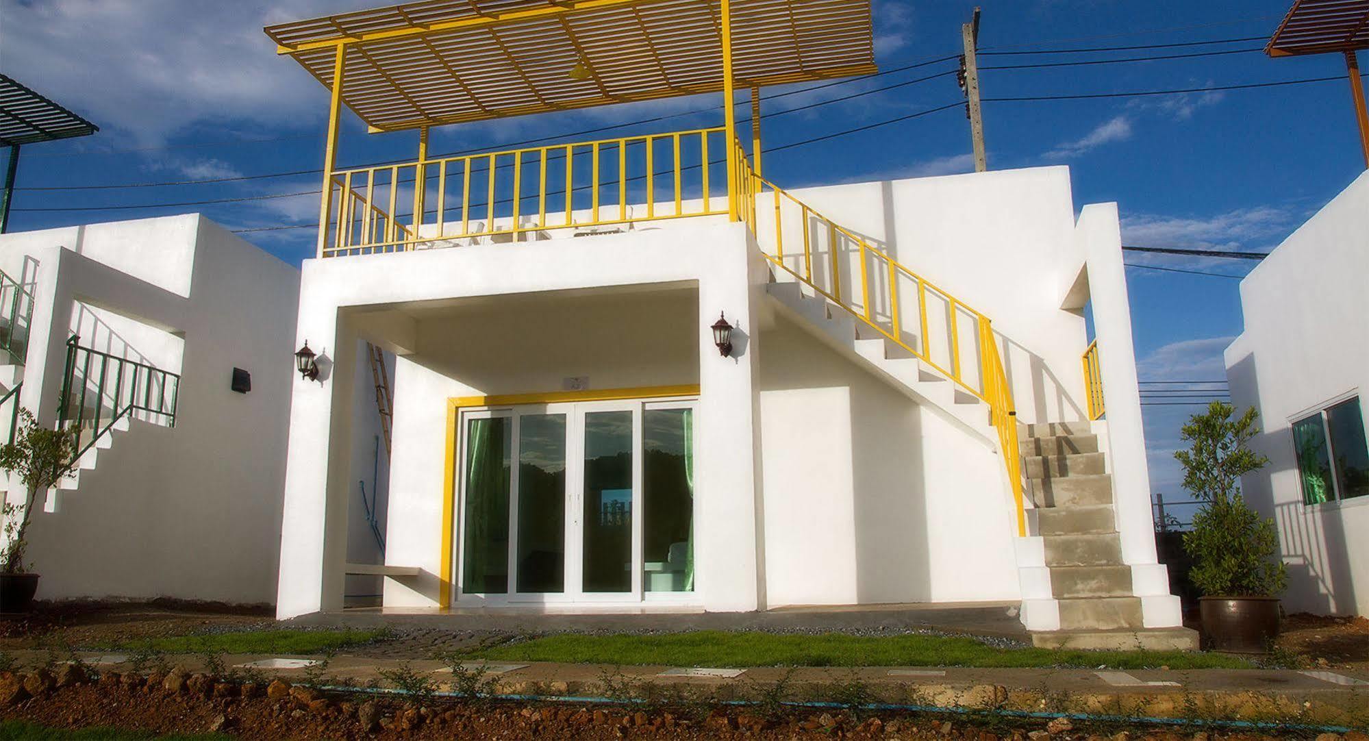 Keereelay Hotel Koh Lanta Exterior photo